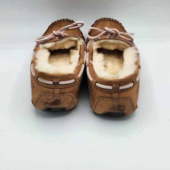 UGG Dakota Slipper Moccasin 5296 Chestnut Suede Upper Size 8 Women's - Picture 3 of 10